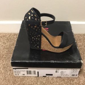 Gently used. Still very cute and stylish